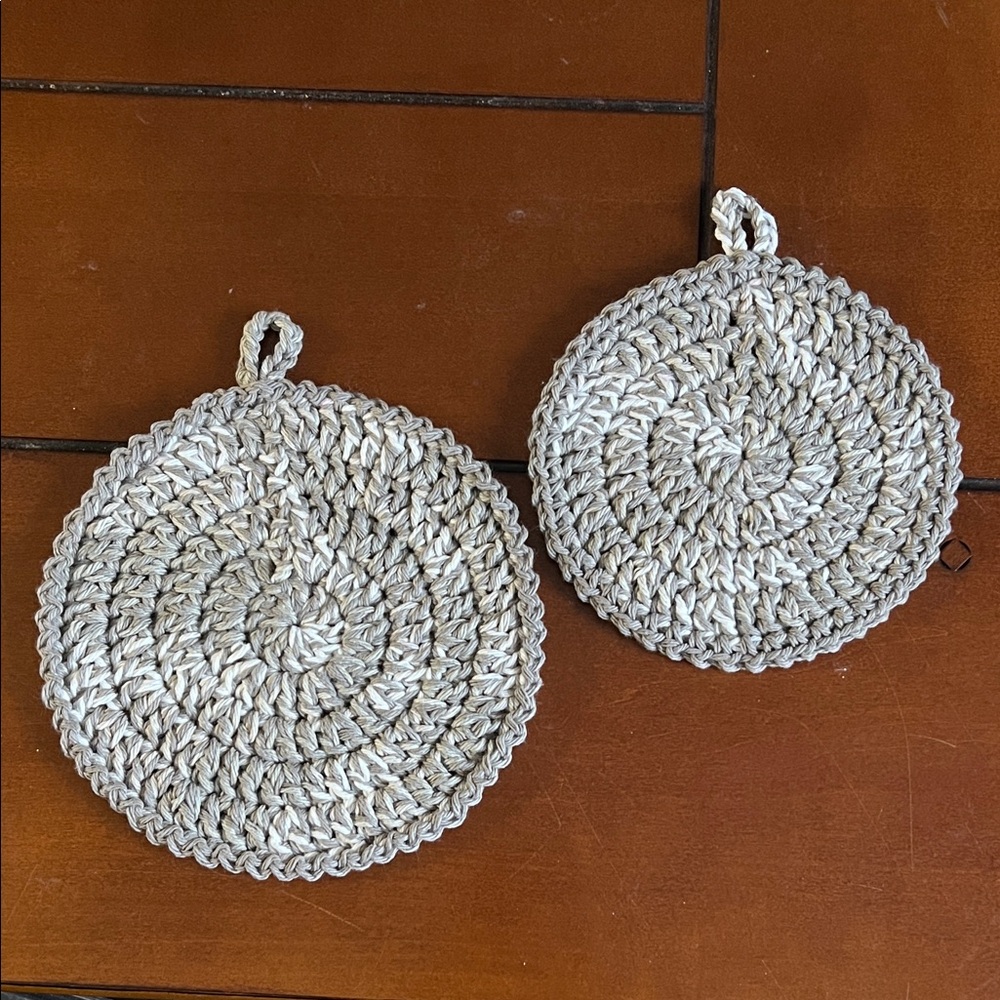 Handcrafted Crochet Gray kitchen Hot Pad Set